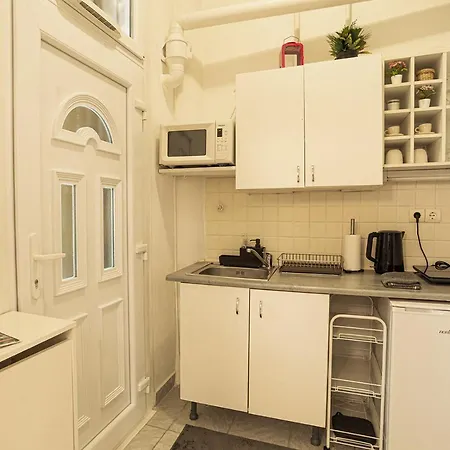 Magica - Cosy In The Heart Of *