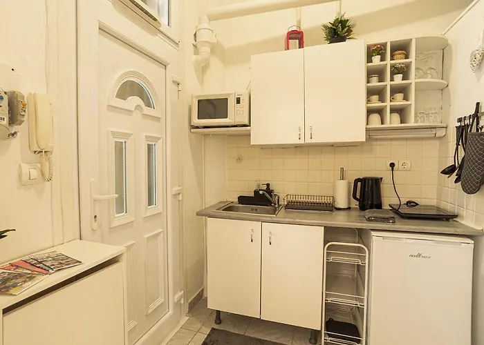 Magica - Cosy In The Heart Of *